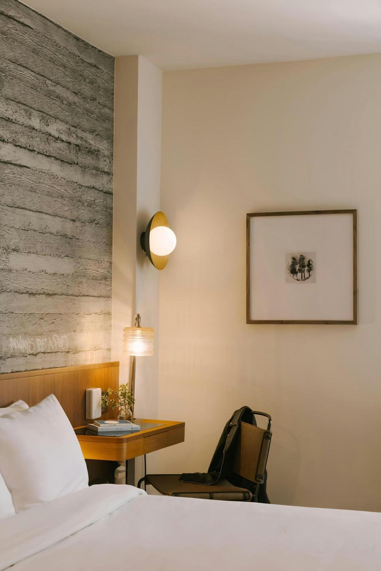 Sonder Henri on 24 Hotel New York Buitenkant foto