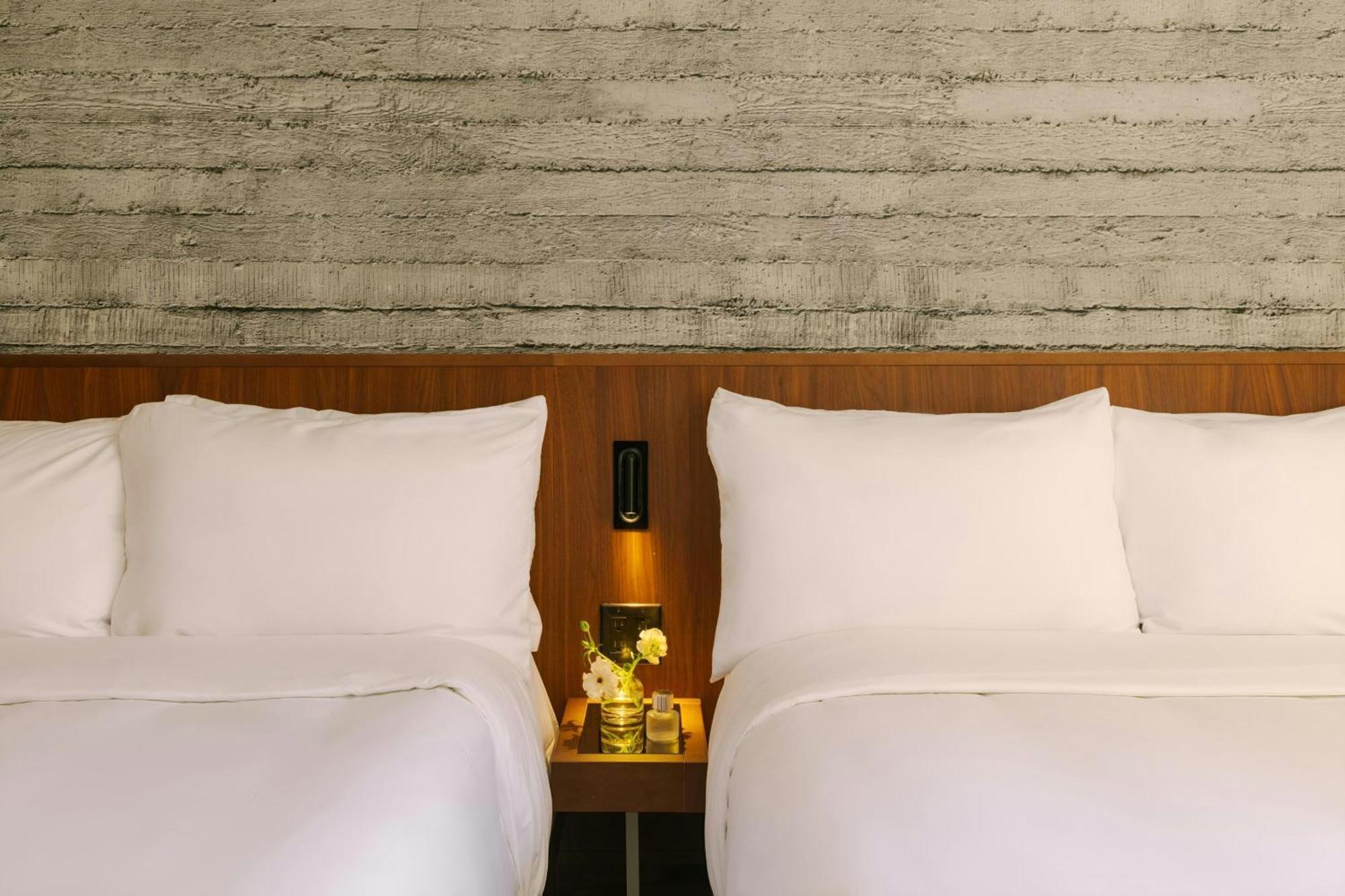 Sonder Henri on 24 Hotel New York Buitenkant foto