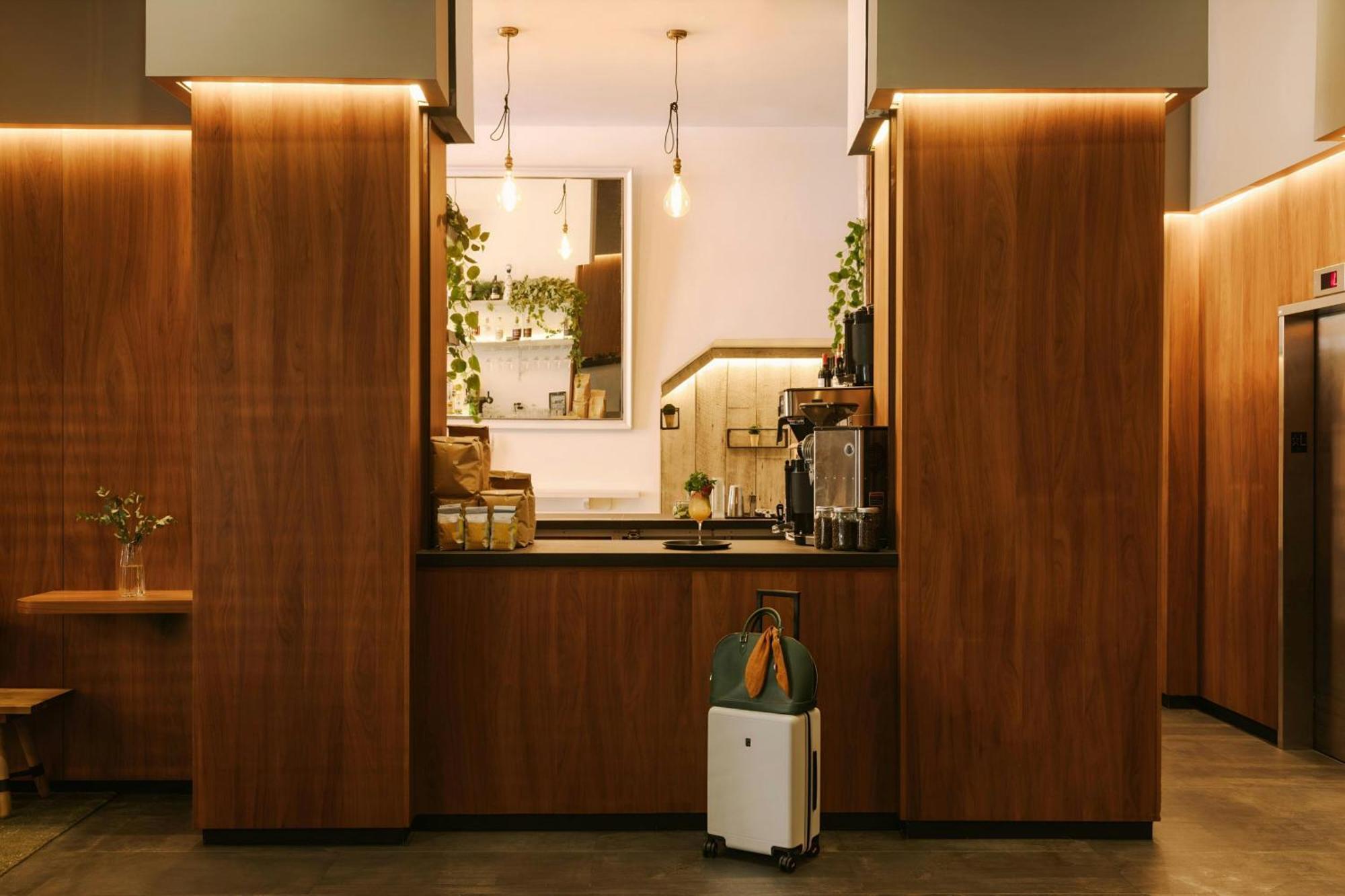 Sonder Henri on 24 Hotel New York Buitenkant foto