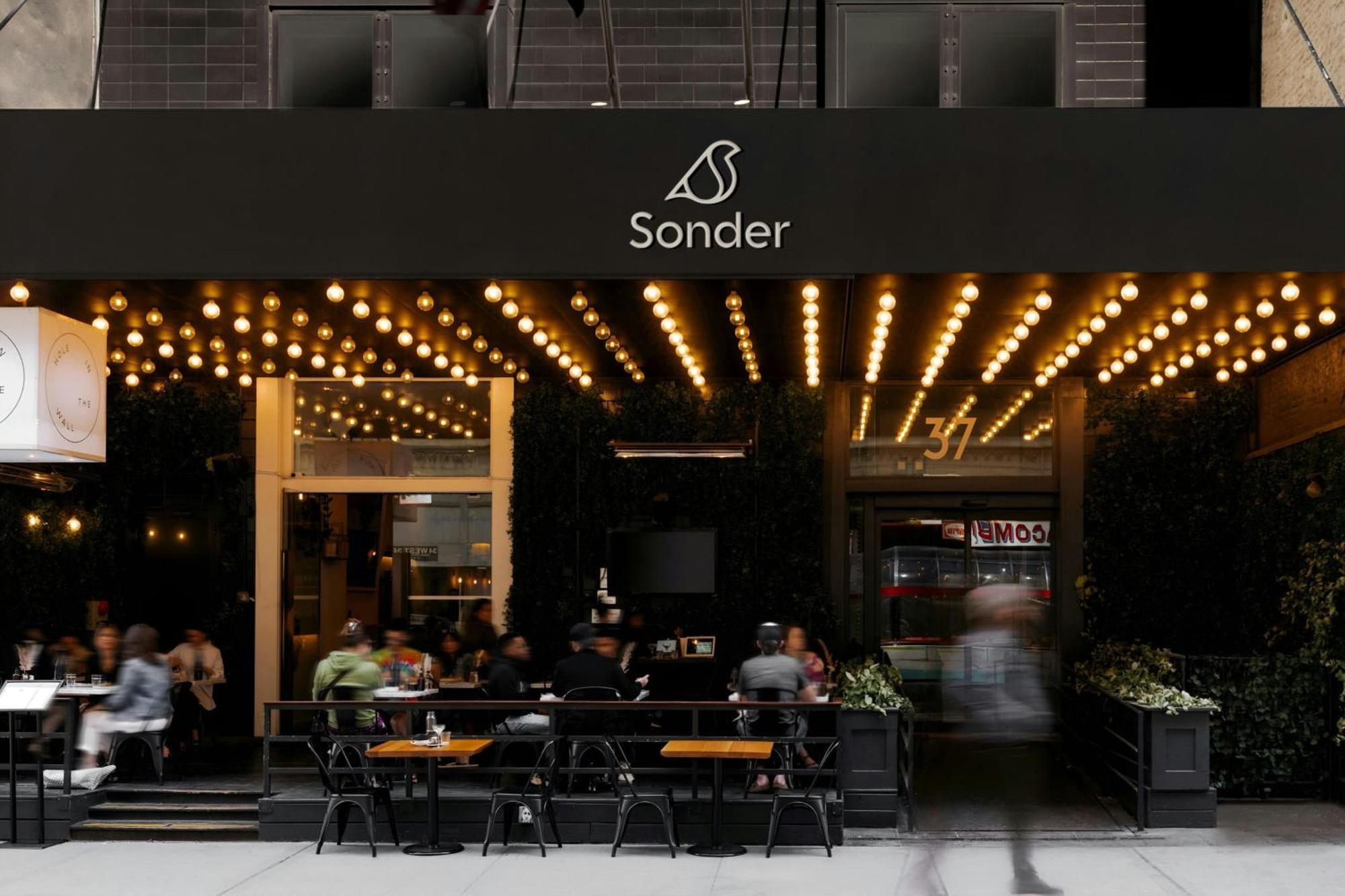 Sonder Henri on 24 Hotel New York Buitenkant foto